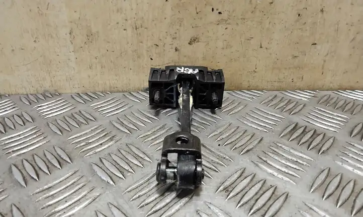 Peugeot 508 (2010 - 2014)   Ограничитель открывания передней двери