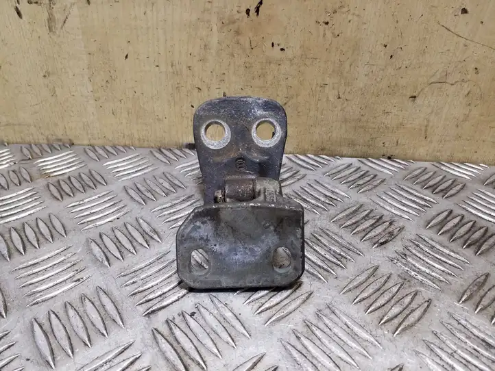 Land Rover Range Rover Sport (2005 - 2009)  BDB780052 Верхняя петля передней двери