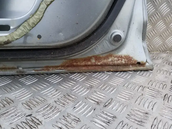 Honda CR-V (2004 - 2006) Дверь — фото 2