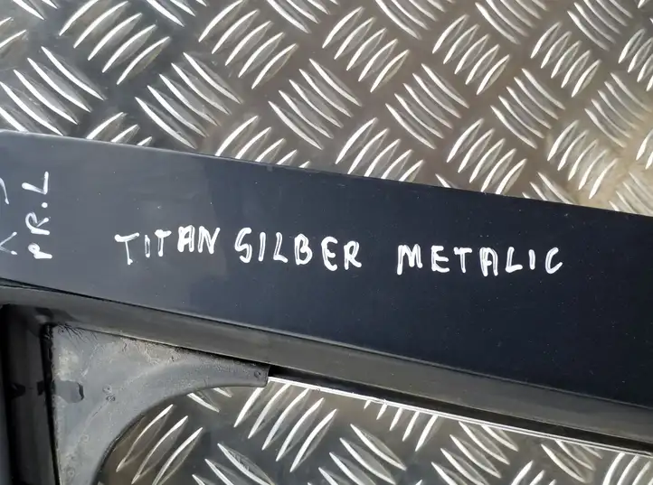 BMW X3 E83 (2003 - 2010)   Дверь