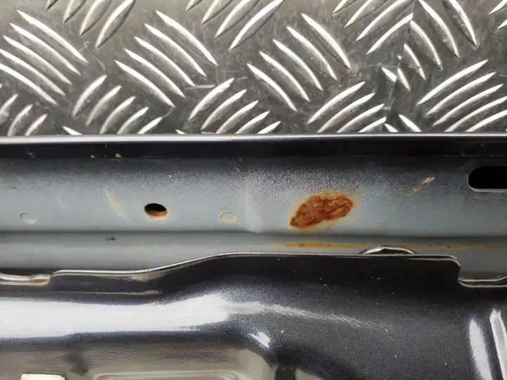 Subaru Legacy (2003 - 2009)   Дверь