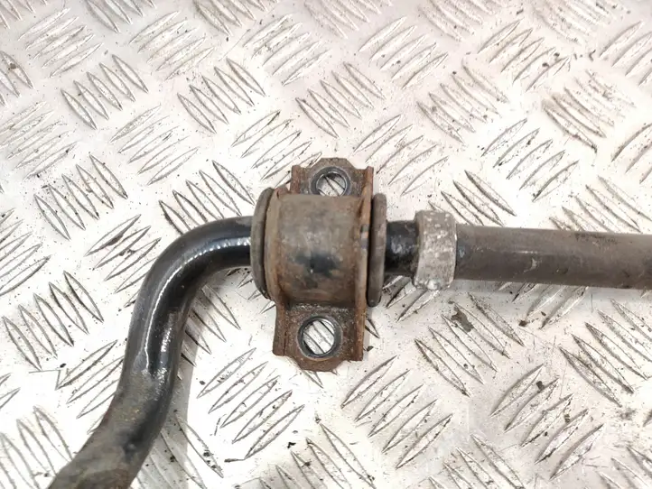 Toyota Avensis T270 (2009 - 2012)   Тяга стабилизатора