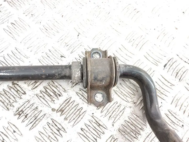 Toyota Avensis T270 (2009 - 2012)   Тяга стабилизатора