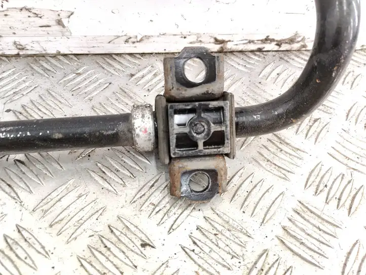 Toyota Avensis T270 (2009 - 2012)   Тяга стабилизатора