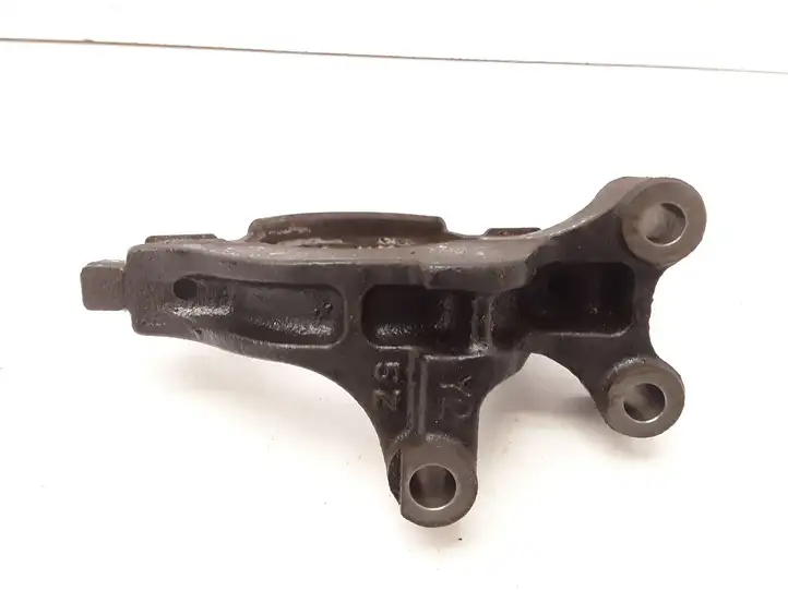 Mazda 2 (2007 - 2010) Кронштейн подвесного подшипника — фото 6