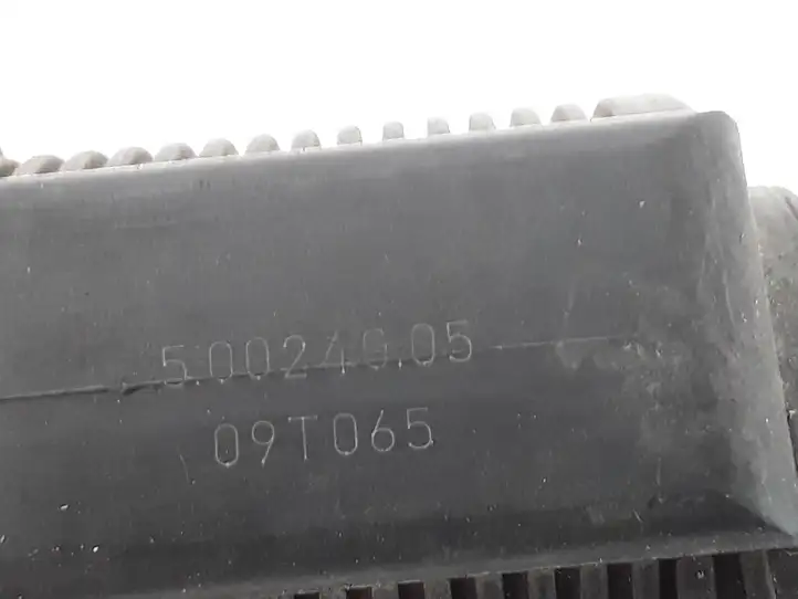 Opel Vectra (2005 - 2009)  50024005 Клапан EGR