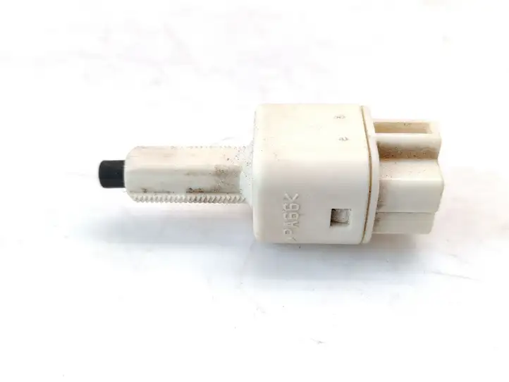 Toyota Avensis T250 (2006 - 2009) 2701 Датчик педали тормоза — фото 4