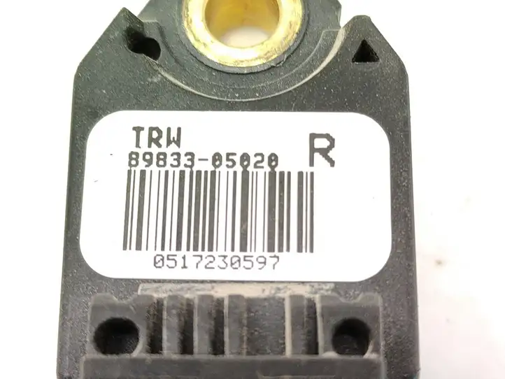 Toyota Avensis T250 (2006 - 2009) 8983305020 Датчик удара SRS — фото 4