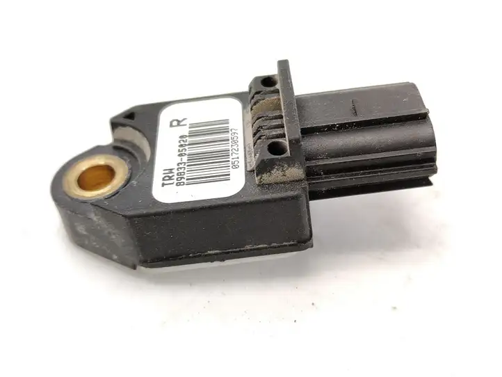 Toyota Avensis T250 (2006 - 2009) 8983305020 Датчик удара SRS — фото 7