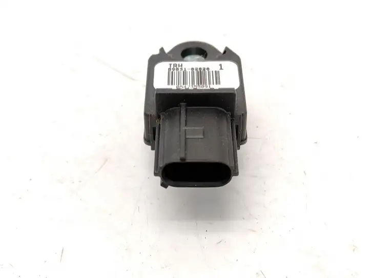 Toyota Avensis T250 (2006 - 2009) 8983102020 Датчик удара SRS — фото 8