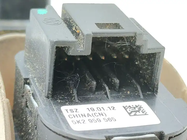 Volkswagen PASSAT CC (2012 - 2017) 3C8857858D Кнопка стеклоподъемников — фото 7
