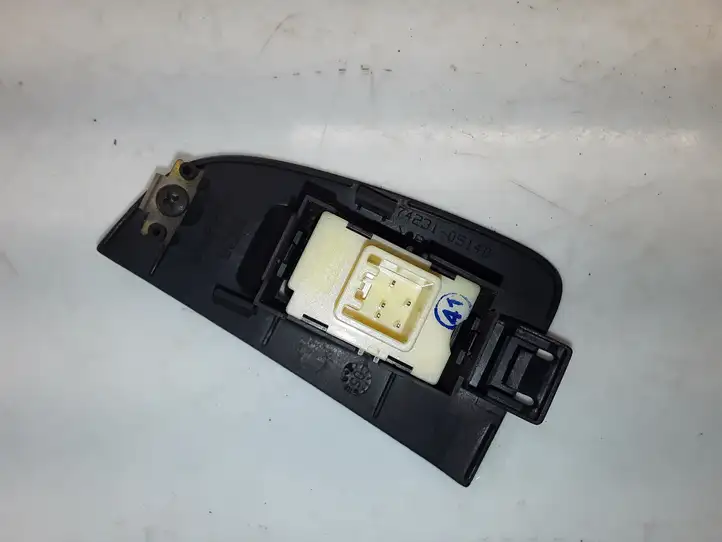 Toyota Avensis T250 (2006 - 2009) 7423105140 Блок кнопок стеклоподъемников — фото 7