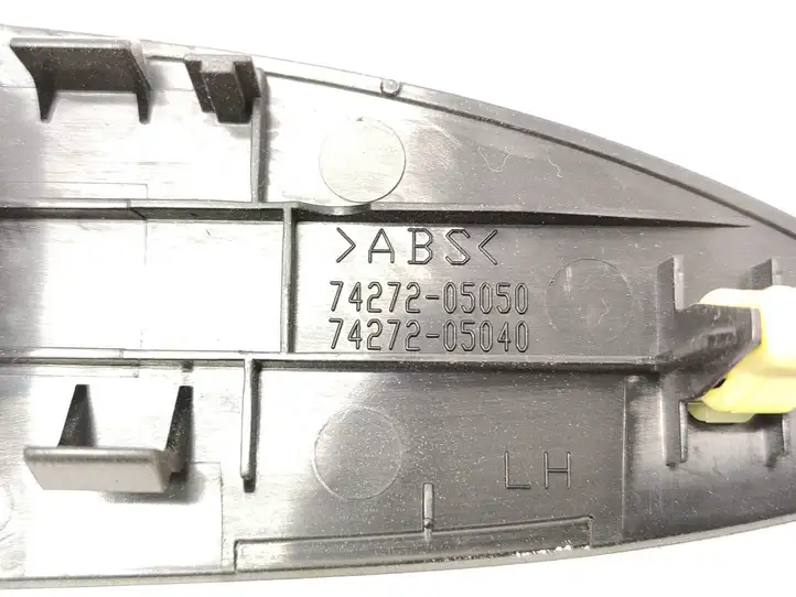Toyota Avensis T270 (2009 - 2012) 7427205050 Блок кнопок стеклоподъемников — фото 3