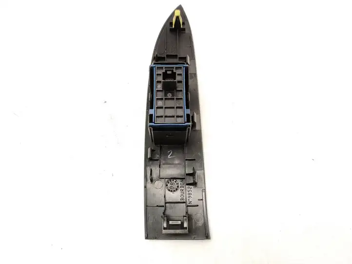 Toyota Avensis T270 (2009 - 2012) 7427205050 Блок кнопок стеклоподъемников — фото 6