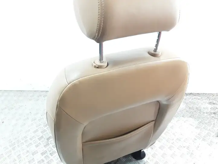 Jaguar X-Type (2001 - 2008)   Переднее сиденье пассажира