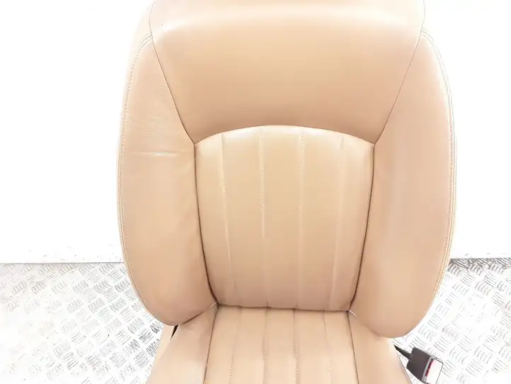 Jaguar X-Type (2001 - 2008)   Переднее сиденье пассажира