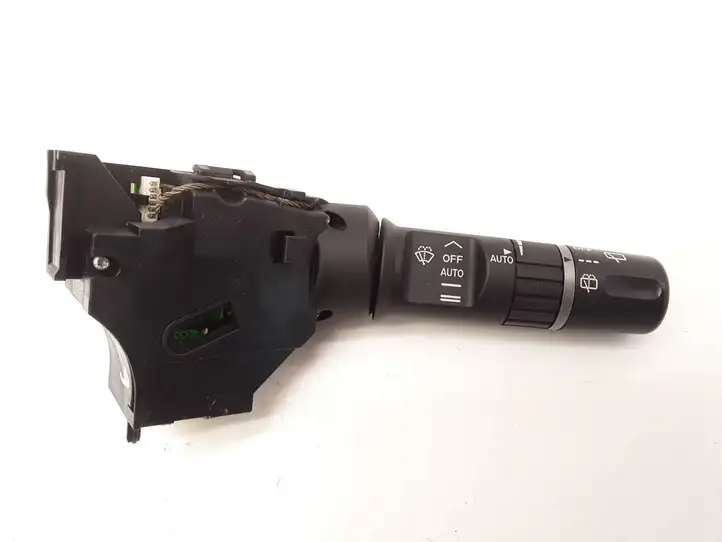 Mazda 2. (2007 - 2010)  DF7466128 Ручка стеклоочистителей