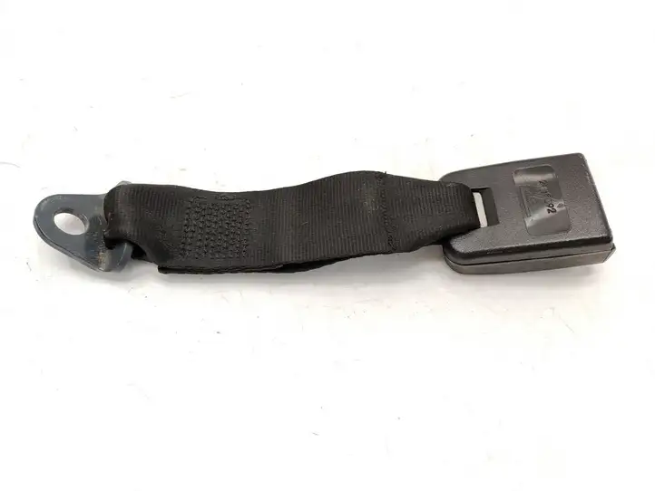 Peugeot 206 (1998 - 2012)  2185292 Задний средний замок ремня