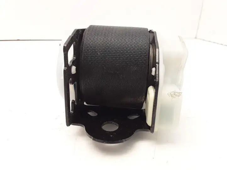 Toyota Avensis T250 (2006 - 2009)  7337005081 Задний ремень безопасности