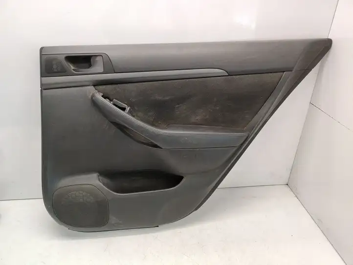 Toyota Avensis T250 (2006 - 2009) 819T501 Обшивка задней двери — фото 6