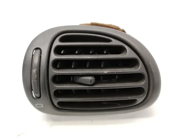 Peugeot 206 (1998 - 2012) 9632184877 Боковой воздушный дефлектор — фото 1