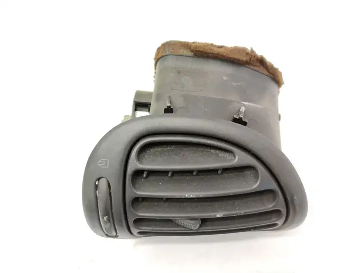 Peugeot 206 (1998 - 2012) 9632184877 Боковой воздушный дефлектор — фото 5