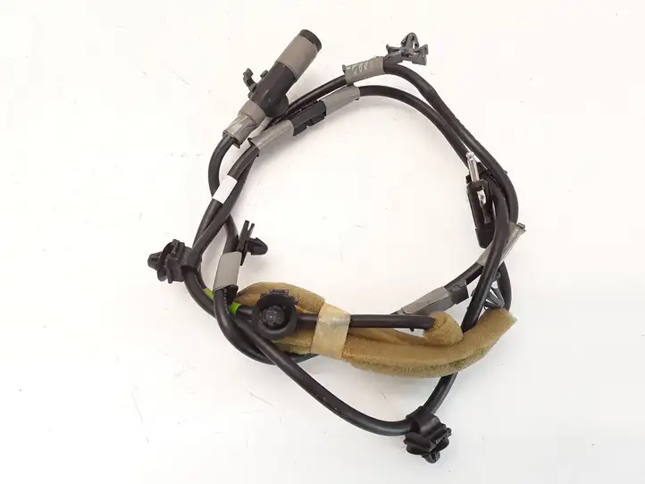 Mazda 2. (2007 - 2010)  C861371 Радио антенна