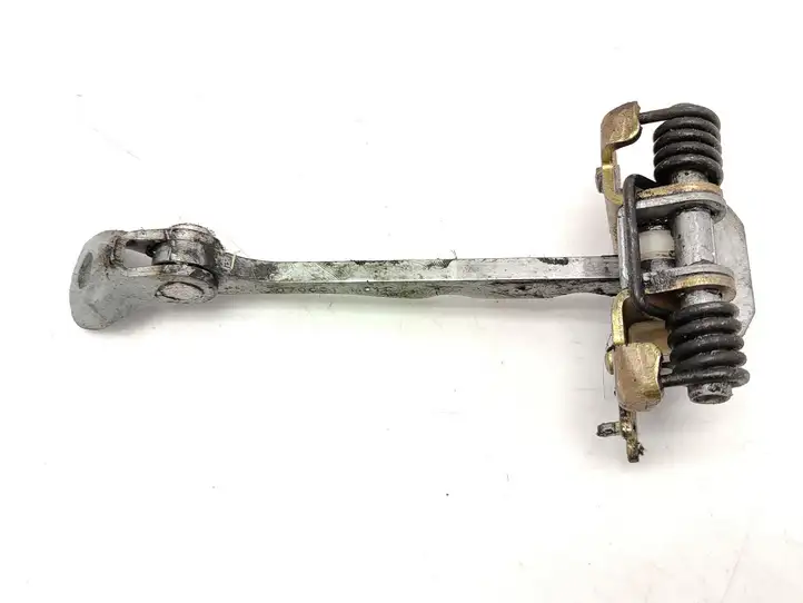 Renault Espace -  Grand espace IV (2004 - 2014)   Ограничитель открывания задней двери