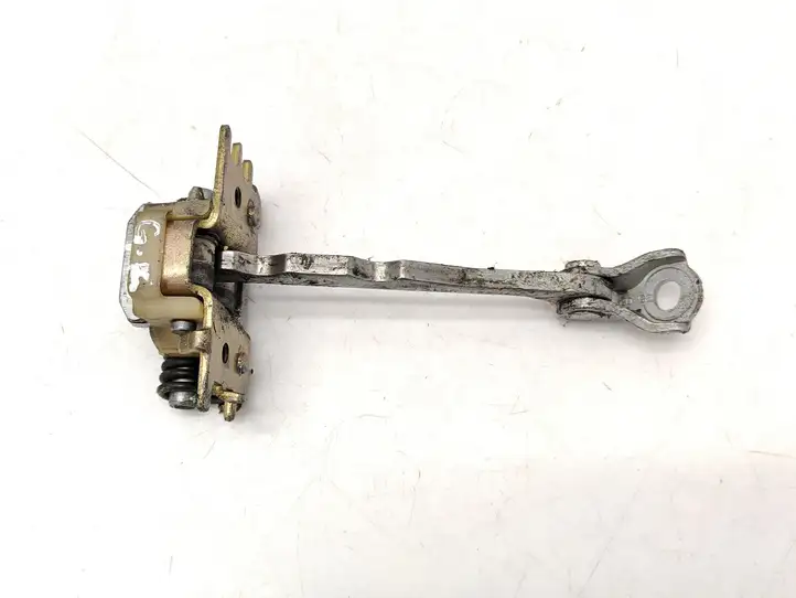 Renault Espace -  Grand espace IV (2004 - 2014)   Ограничитель открывания задней двери