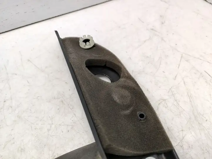 Volkswagen up! (2011 - )  1S0837974E Пластиковая отделка зеркала