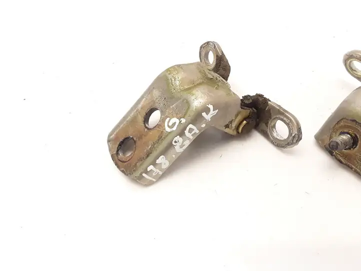 Nissan Primera (2001 - 2008)    Комплект петель задней двери