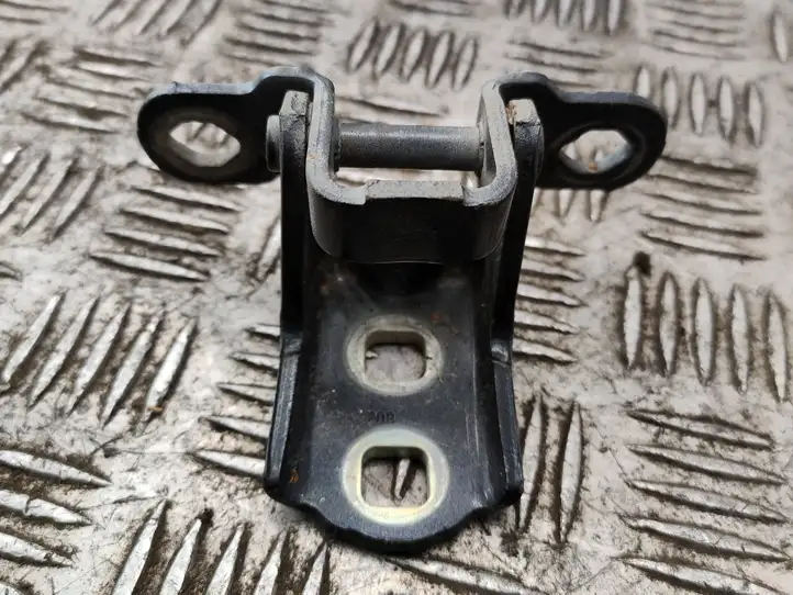 Renault Scenic II -  Grand scenic II (2006 - 2009)  704552 Верхняя петля задней двери