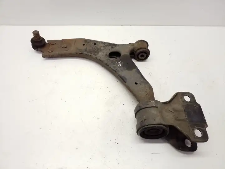 Ford Focus (2011 - 2015)   Вилы