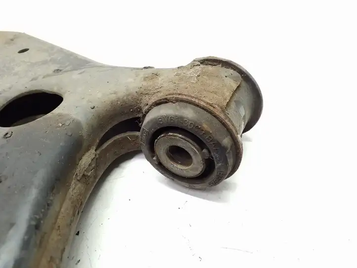 Ford Focus (2011 - 2015)   Вилы