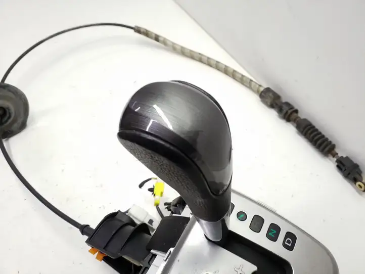 Chevrolet Captiva (2006 - 2011) S04688 Кулиса КПП — фото 5