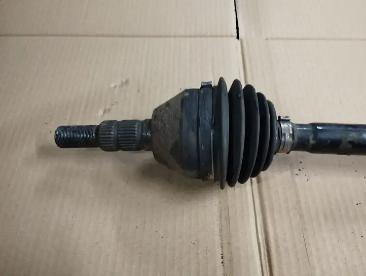 Opel Vectra (2002 - 2005)   Передняя полуось