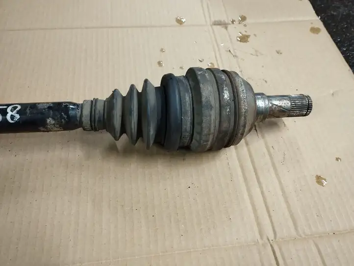 Opel Vectra (2002 - 2005)   Передняя полуось