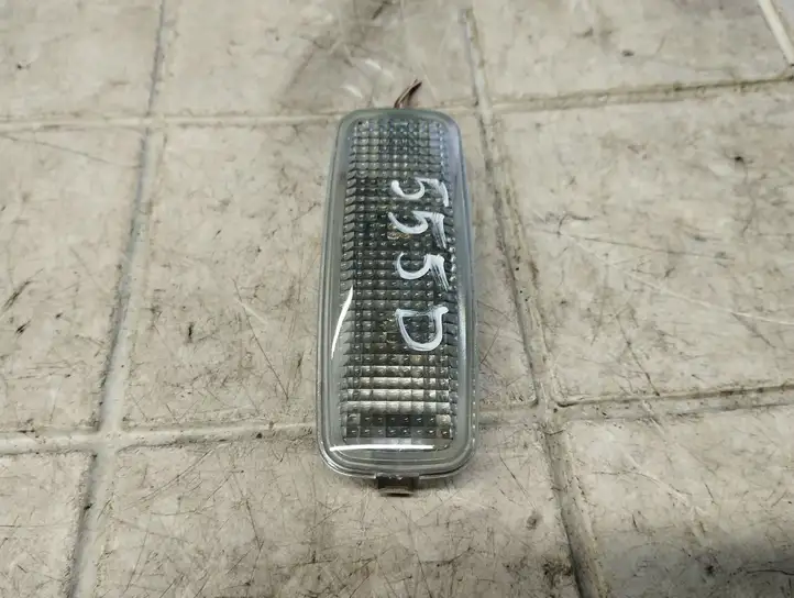 Audi A6 (2004 - 2008)  4D0947105A Другой фонарь салона