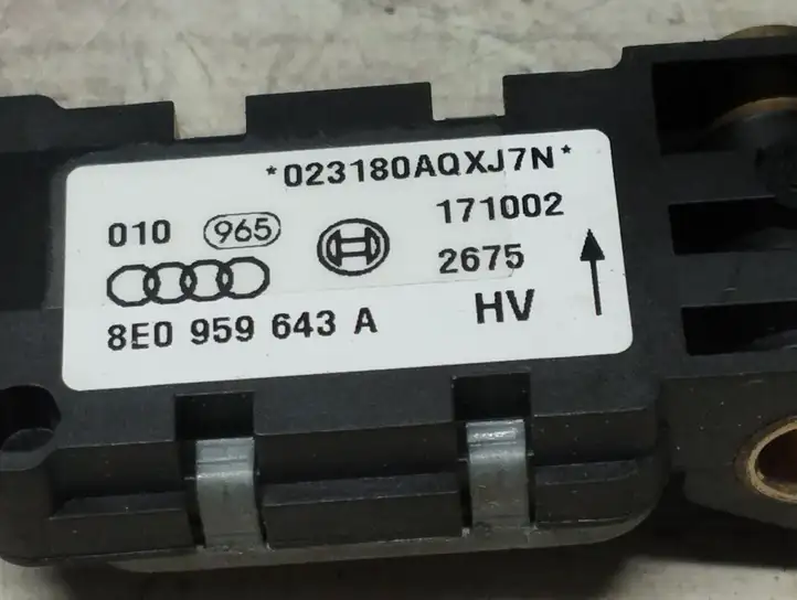 Audi A4 S4 B7 8E 8H (2004 - 2009) 8E0959643A Датчик удара SRS — фото 2