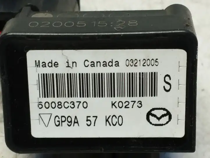 Mazda 6 (2002 - 2005) GP9A57KC0 Датчик удара SRS — фото 2