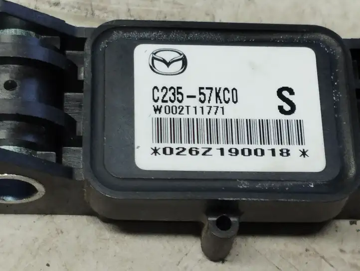 Mazda 5 (2005 - 2010) C23557KC0 Датчик удара SRS — фото 2