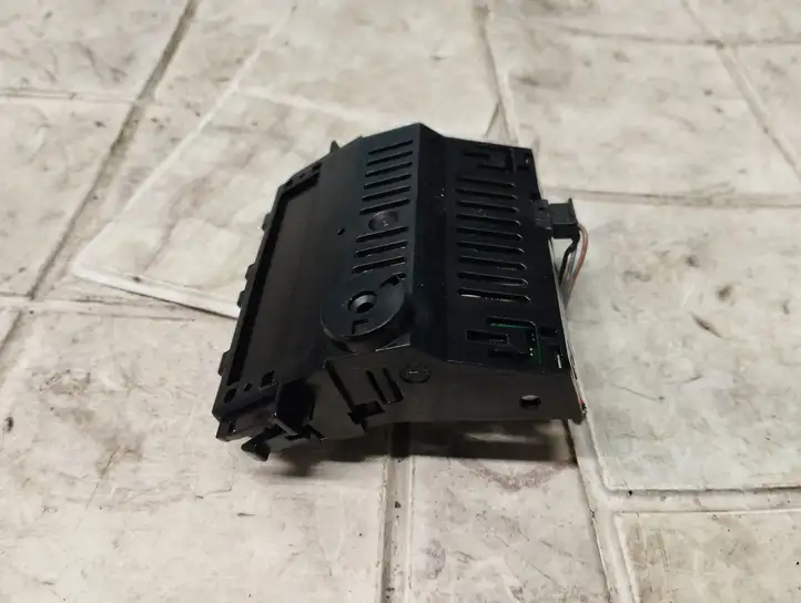 Mercedes-Benz C W203 (2000 - 2007)  A2035450332 Экран сенсорного экрана парковки PDC