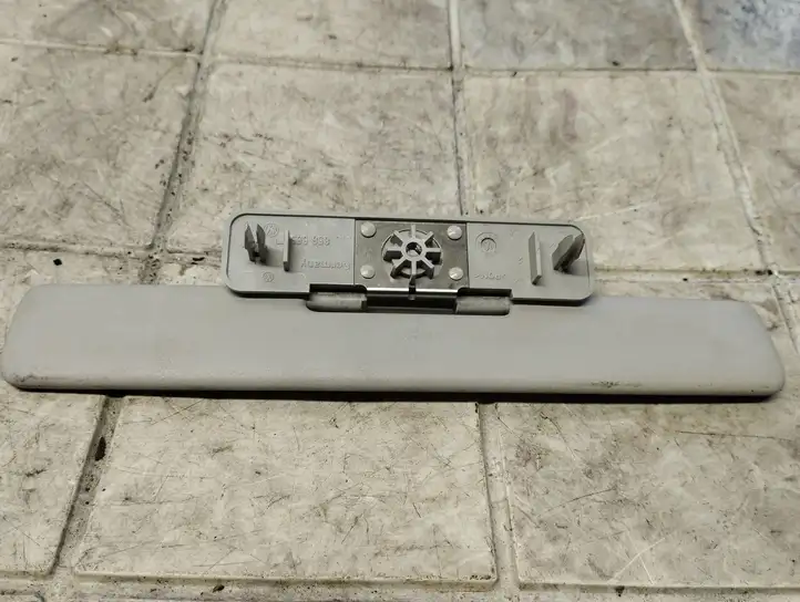 Volkswagen Golf IV (1998 - 2005) 3B0858555 Солнцезащитный козырек — фото 6