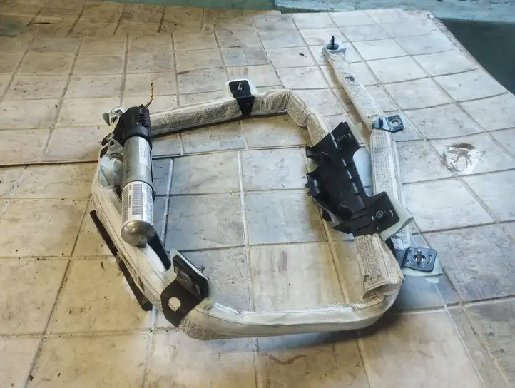 BMW 3 E90 E91 (2005 - 2012)  1016534720114 Боковая подушка безопастности( (крыша)