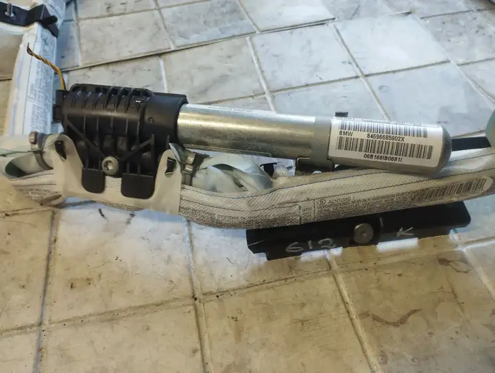 BMW 3 E90 E91 (2005 - 2012)  1016534720114 Боковая подушка безопастности( (крыша)