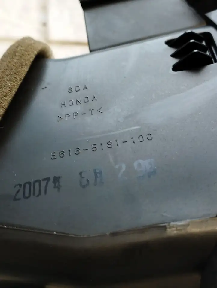 Honda Accord (2003 - 2007) E6165131100 Боковой воздушный дефлектор — фото 5