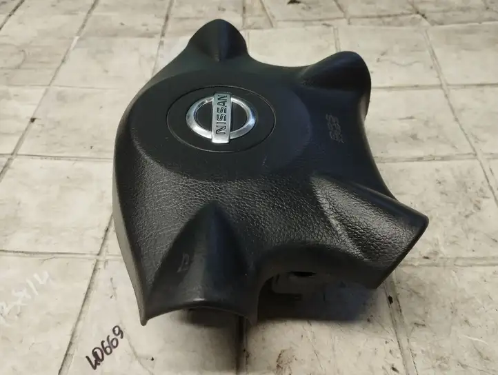 Nissan Primera (2001 - 2008) 01649703 Подушка безопасности руля — фото 2