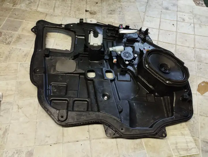 Mazda 5 (2005 - 2010) GJ6A5958X Электростеклоподъемник передний (комплект) — фото 1