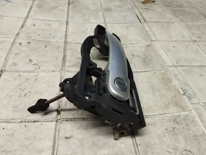 Audi (1999 - 2007) 8Z0837885A Наружная ручка двери — фото 3