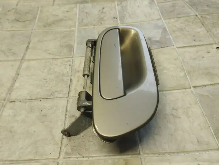 Volvo S60 (2004 - 2010)   Наружная ручка